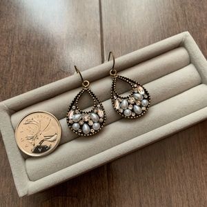 (Brand New) Faux crystals and blue pearl brass teardrop earrings
